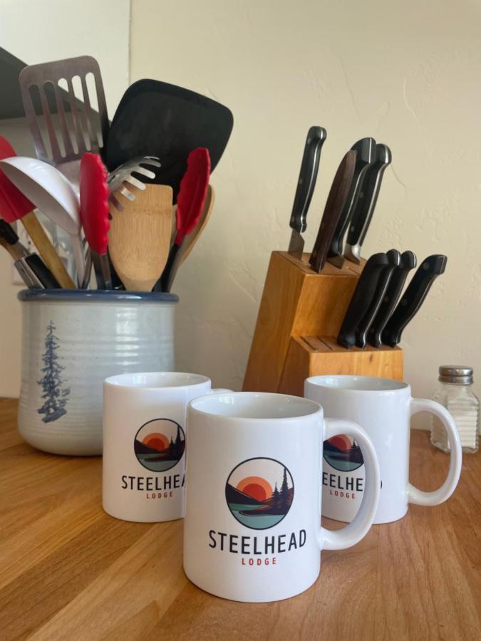 Steelhead Lodge Lucile Экстерьер фото