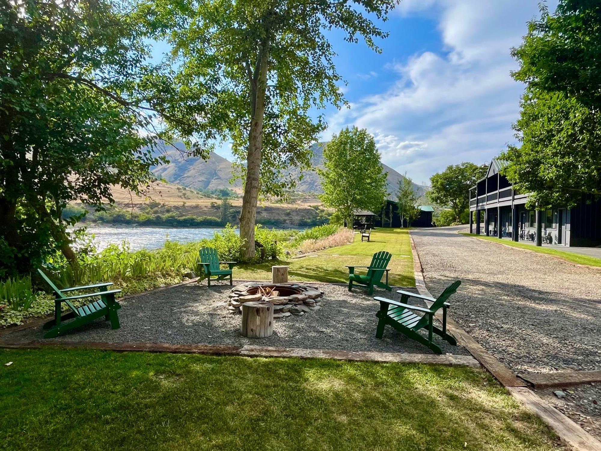 Steelhead Lodge Lucile Экстерьер фото